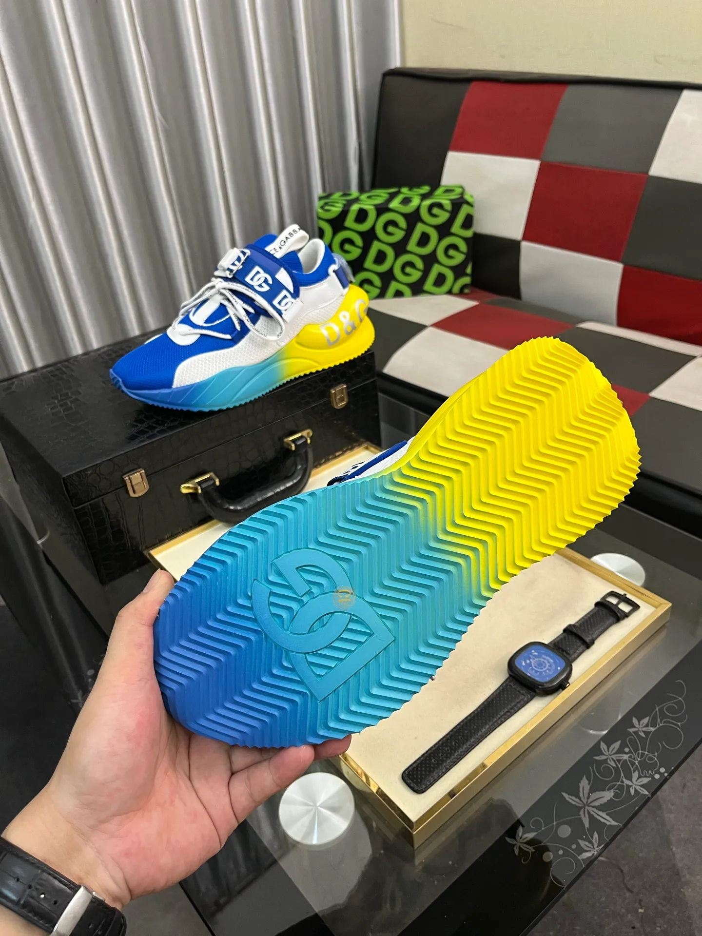 Men's shoes 💰540⌚️⌚️【DG～】Couple casual shoes 2025z cabinet simultaneous sale 🔶Size: 35-46#️⃣The upper is made of multi-material splicing ➕Mesh lining, comfortable and breathable, sole: original comfortable and wear-resistant outsole, ⚠️The real thing📱Photographed🎬The real thing is better📢📢📢